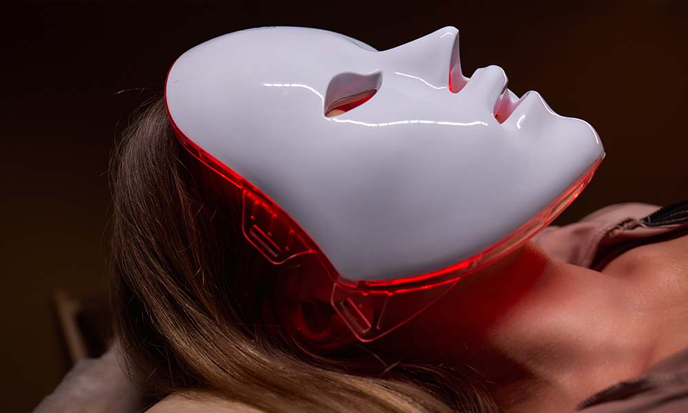 is led light therapy safe
